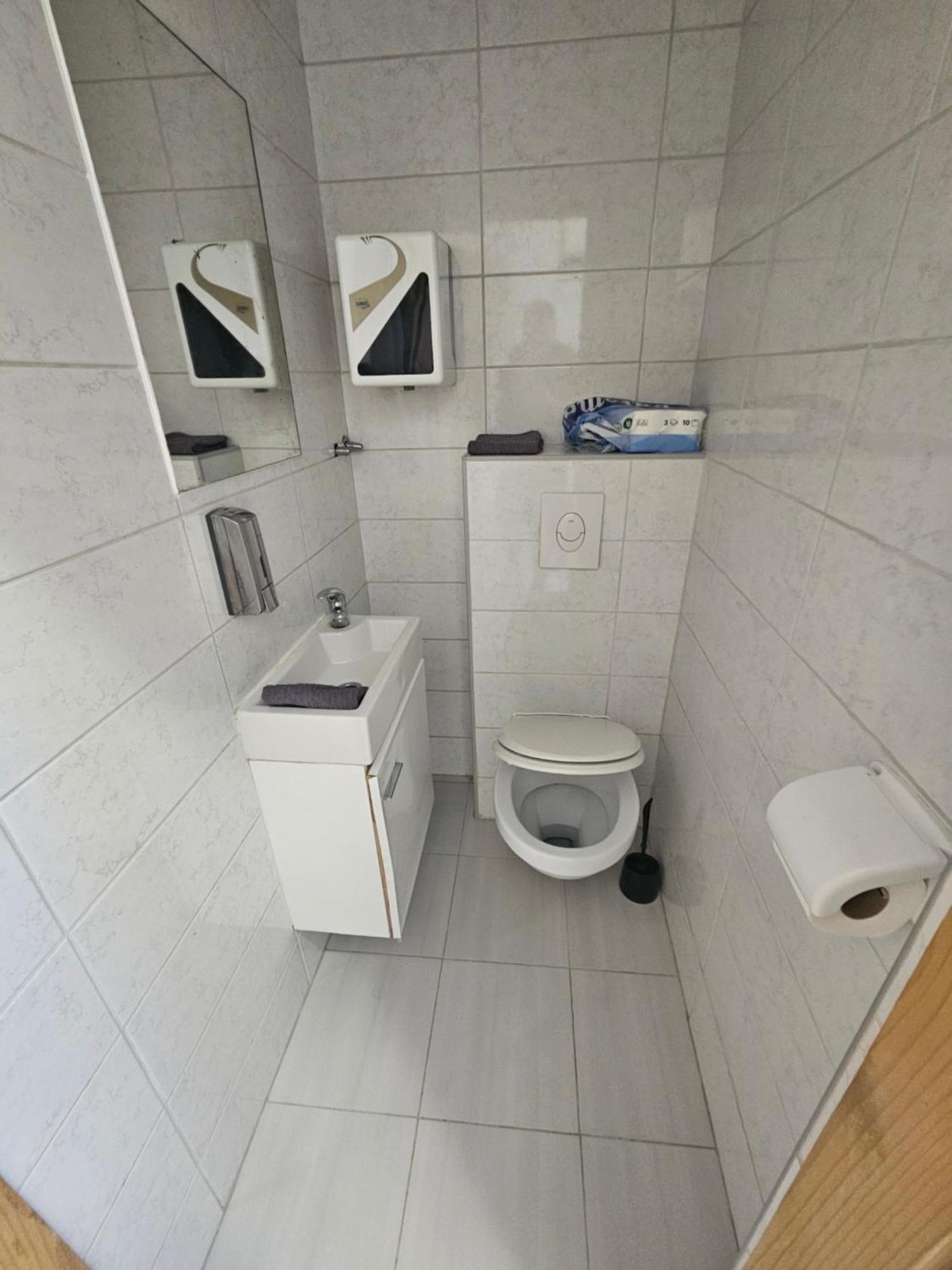 Apartman Sveti Rok Zagreb Bagian luar foto