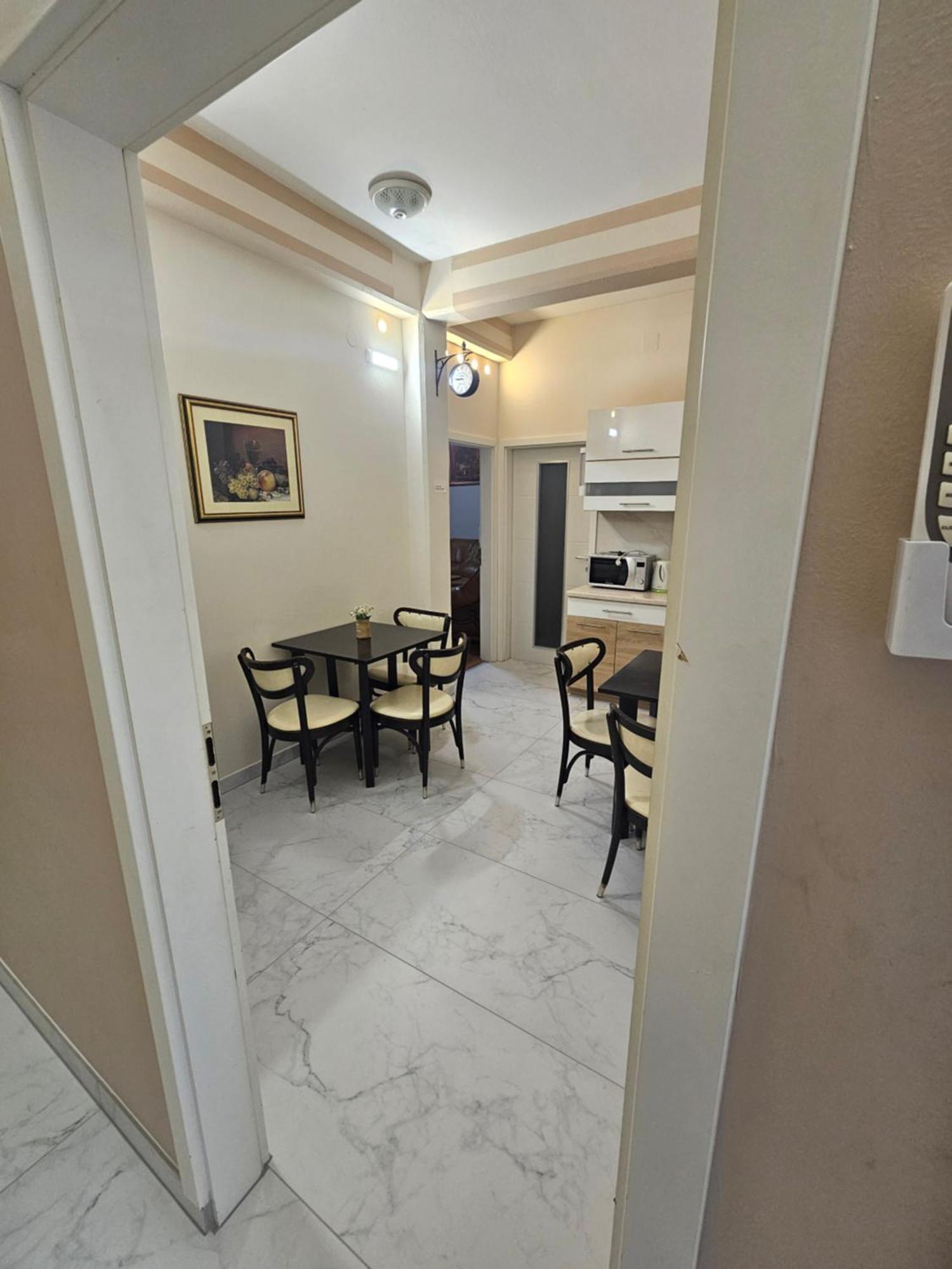 Apartman Sveti Rok Zagreb Bagian luar foto