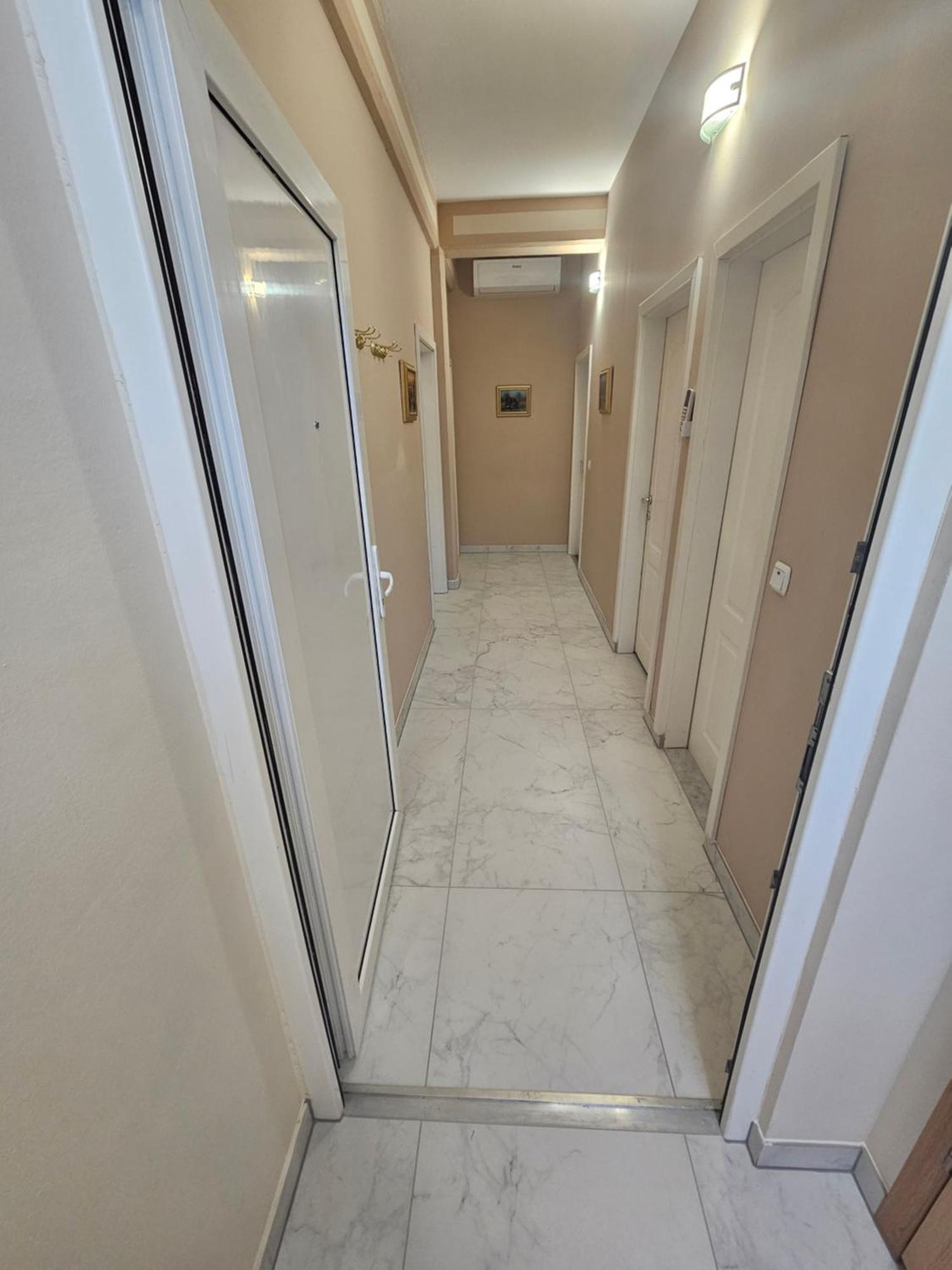 Apartman Sveti Rok Zagreb Bagian luar foto