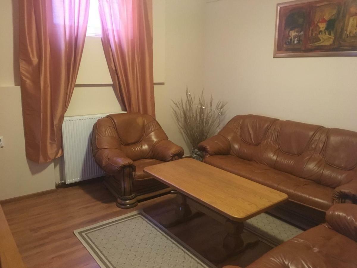 Apartman Sveti Rok Zagreb Bagian luar foto